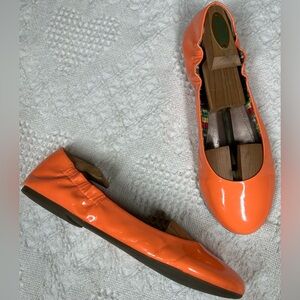 BCBG Paris Women’s Size 8.5 Magie Elastic Ballet Neon Orange Watermelon Flats